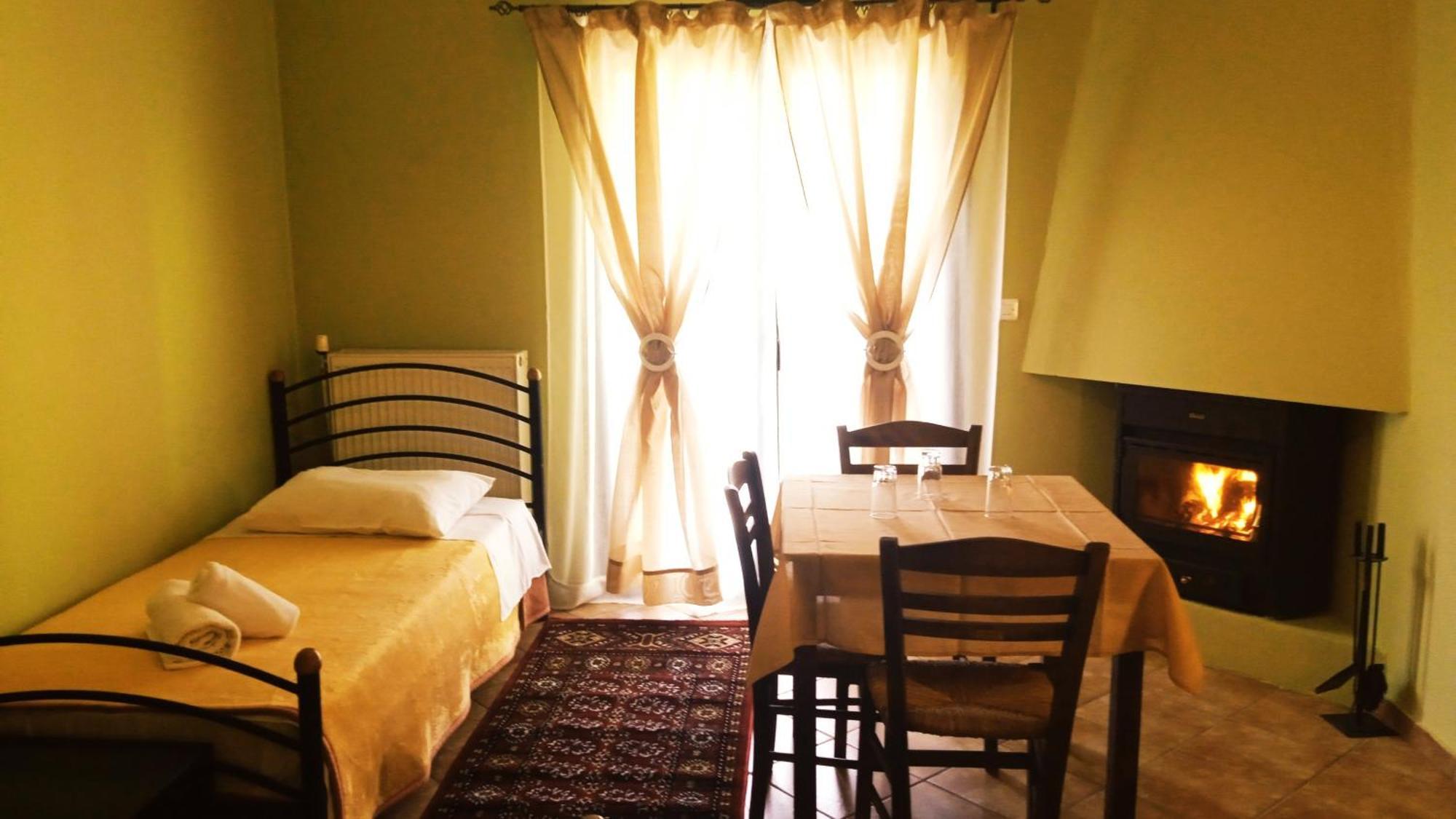 Guesthouse Eleftherios Kalavryta Exteriér fotografie